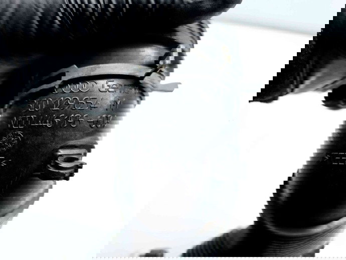 Tub admisie aer Volkswagen Golf 6 (5K1) [Fabr 2009-2013] 3C0129654M 1.6 TDI CAYC 77KW / 105CP