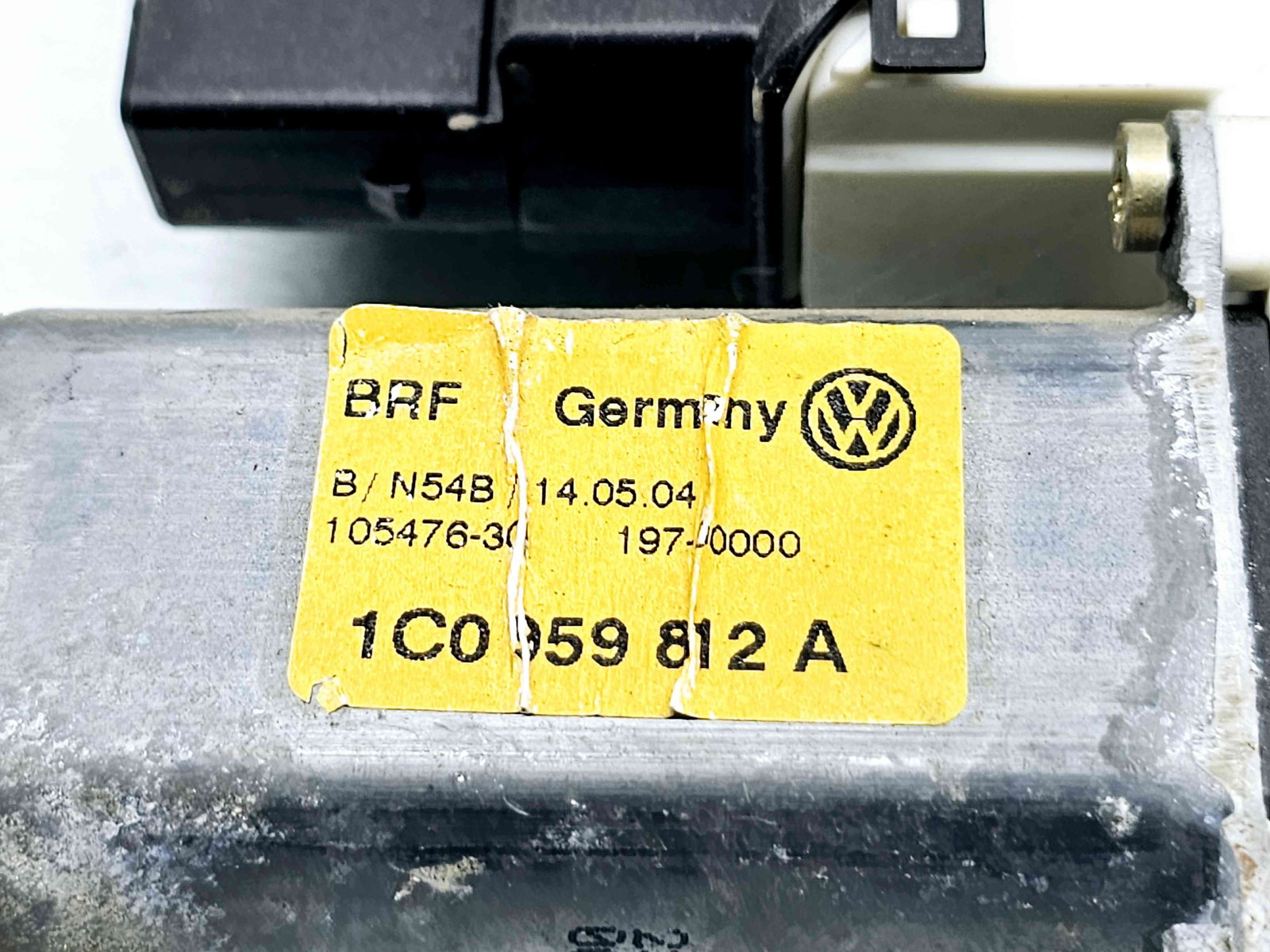 Motoras geam dreapta spate Volkswagen Golf 4 Variant (1J5) [Fabr 1999-2005] 1C0959812A - imagine 4