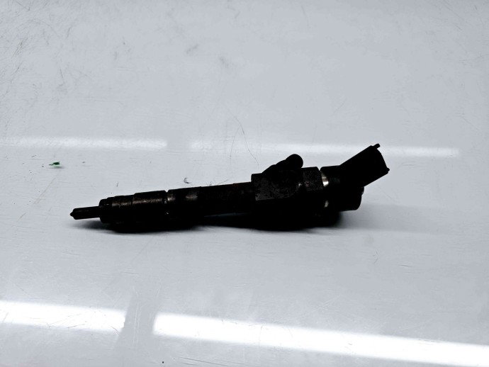 Injector Renault Trafic 2 [Fabr 2001-2012] 8200100272 | 0445110110B 1.9 F9Q-A8 85KW / 115CP 1.9 F9Q-A8 85KW / 115CP