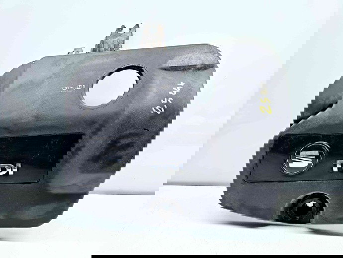 Capac motor Seat Alhambra (7V8,7V9) [Fabr 1997-2010] 7M3103925 1.9 TDI AUY 85KW / 116CP 1.9 TDI AUY 85KW / 116CP 1.9 TDI AUY 85KW / 116CP