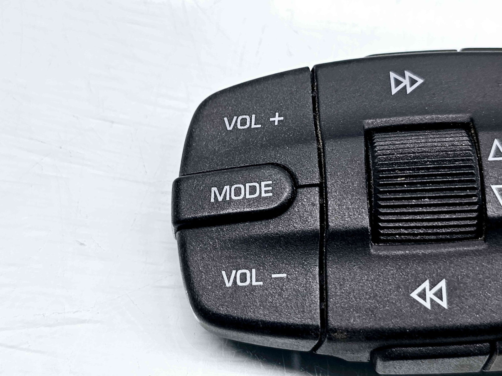 Comenzi volan Seat Ibiza 5 (6J5) [Fabr 2008-2017] 6J0959441 - imagine 2