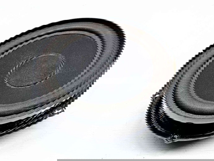  Boxa stanga spate Volkswagen Touareg (7LA, 7L6) [Fabr 2003-2010] 7L0035411A