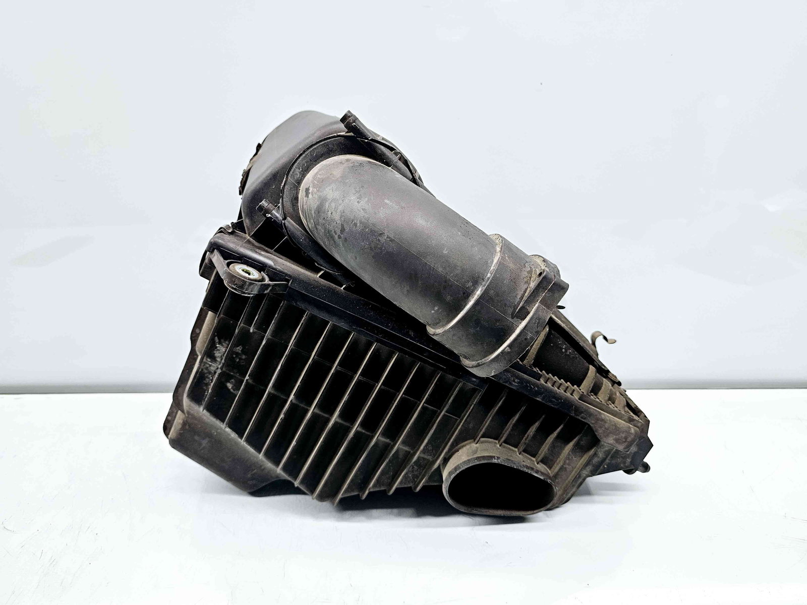 Carcasa filtru aer Volkswagen Touareg (7LA, 7L6) [Fabr 2003-2010] 7L0129607 2.5 TDI BAC 128KW / 174CP