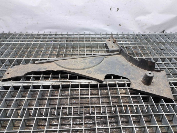 Scut lateral dreapta spate Bmw 5 (F10) [Fabr 2011-2016] 74850610