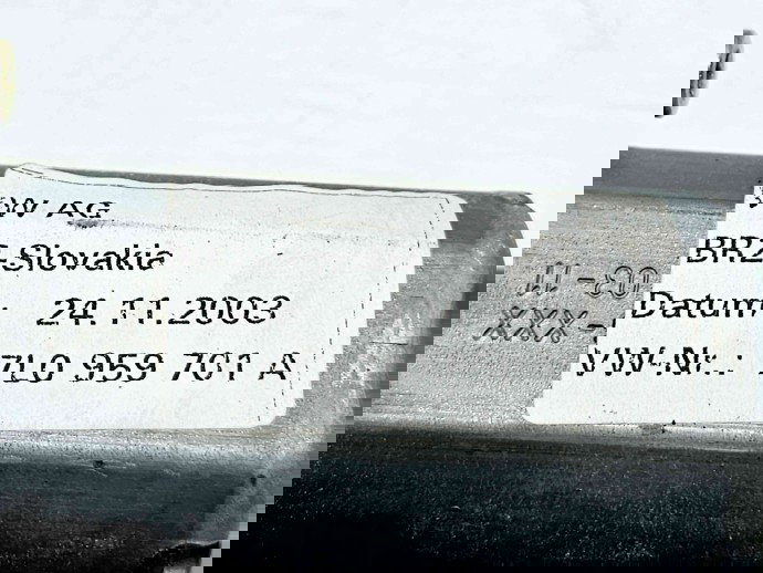 Motoras geam stanga fata Volkswagen Touareg (7LA, 7L6) [Fabr 2003-2010] 7L0959701A | 3D1959793A