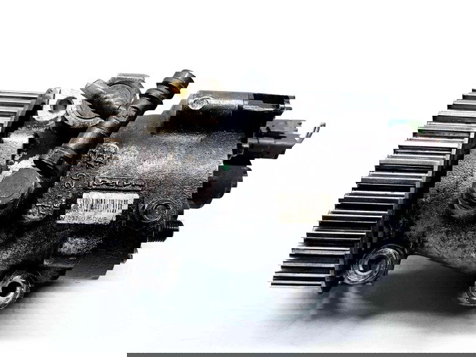 Pompa inalta presiune Renault Megane 2 [Fabr 2002-2008] 8200057346C 1.5 CDI K9K722 60KW / 82CP