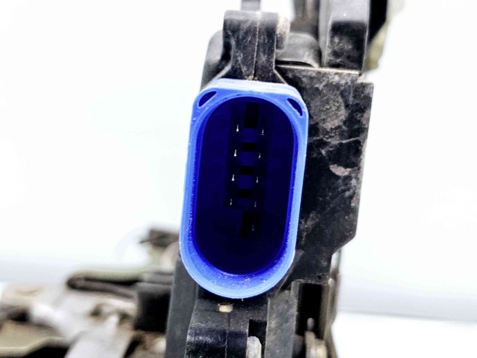 Broasca usa dreapta fata Volkswagen Touareg (7LA, 7L6) [Fabr 2003-2010] 3D1837016