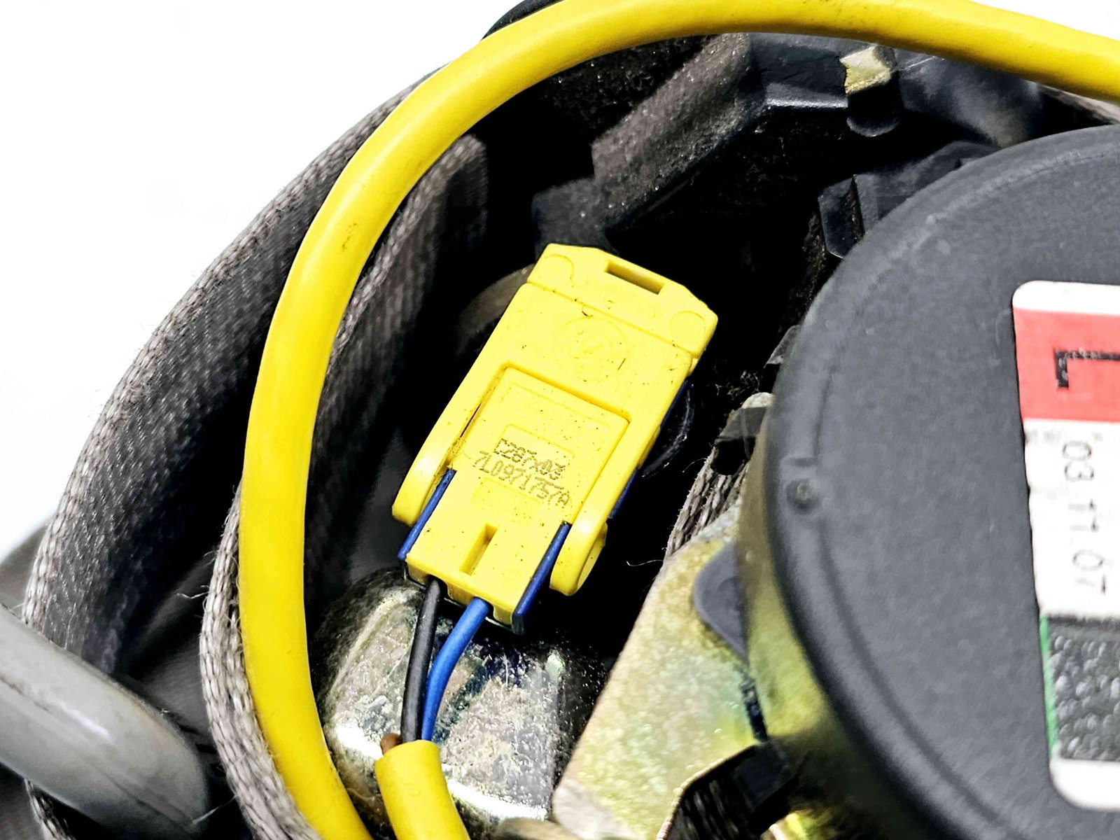 Centura stanga fata Volkswagen Touareg (7LA, 7L6) [Fabr 2003-2010] 7L0857705D - imagine 2