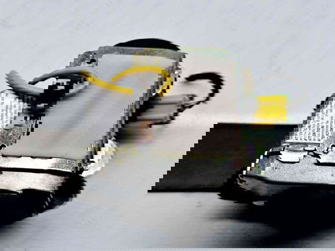  Centura stanga fata Volkswagen Touareg (7LA, 7L6) [Fabr 2003-2010] 7L0857705D