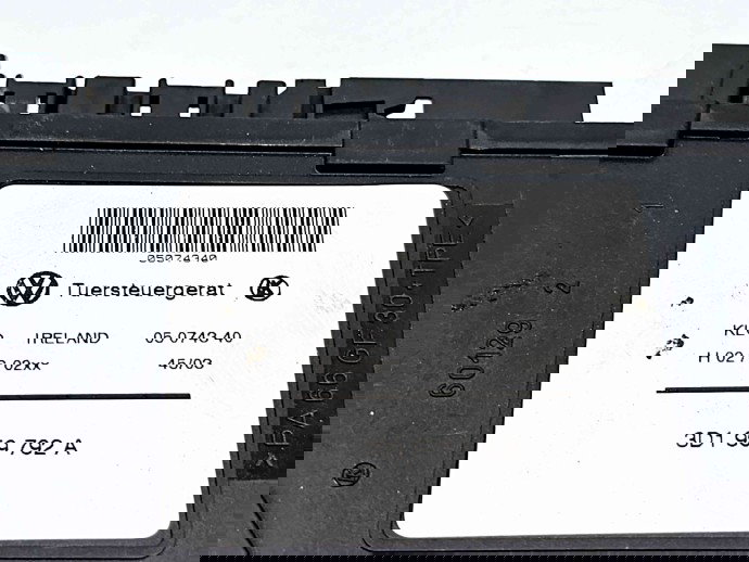 Motoras geam dreapta fata Volkswagen Touareg (7LA, 7L6) [Fabr 2003-2010] 7L0959702A | 3D1959792A