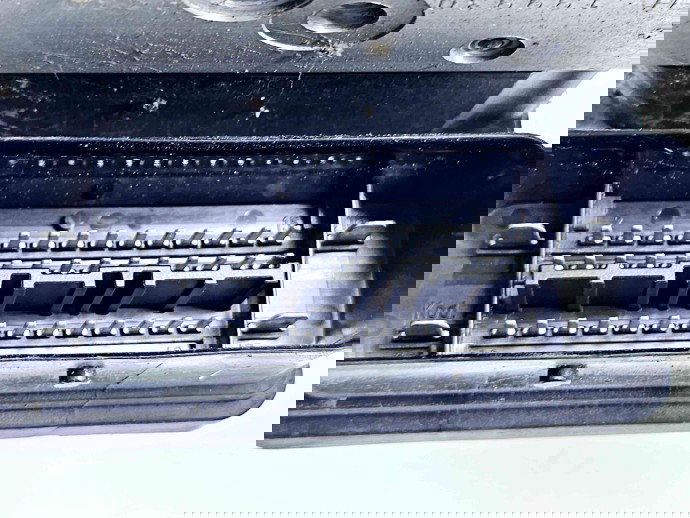 Pompa ABS Volkswagen Touareg (7LA, 7L6) [Fabr 2003-2010] 7L0614111D | 7L0907379C 2.5 TDI BAC 128KW / 174CP