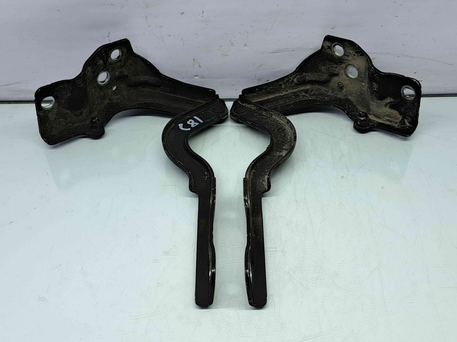 Set balamale capota Hyundai i40 [Fabr 2012-2019] OEM - imagine 3