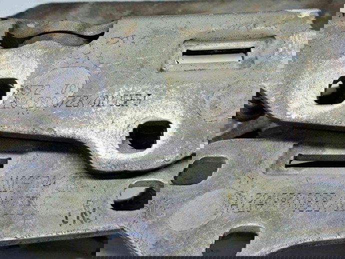 Set balamale capota Mercedes Clasa C (W204) [Fabr 2007-2014] A2048800728