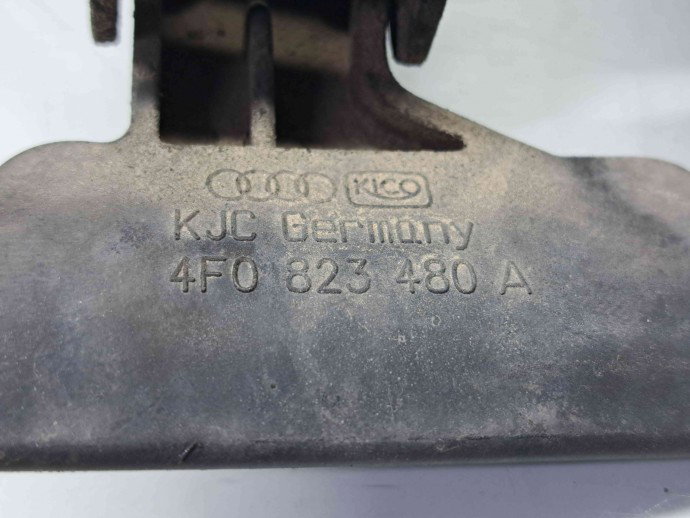 Broasca capota Audi A6 (4F2, C6) [Fabr 2004-2010] 4F0823480A