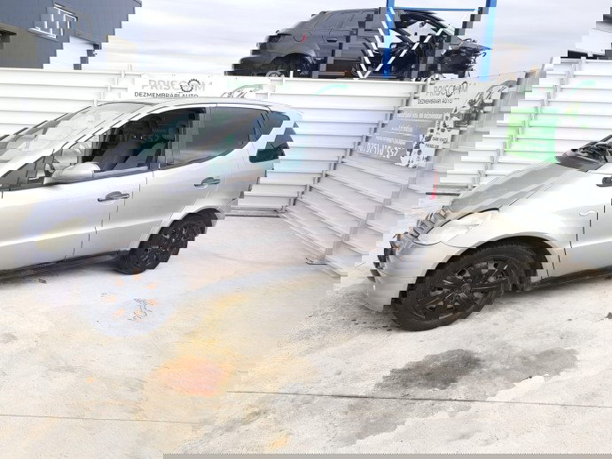 Dezmembrari Mercedes Benz A160