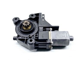 Motoras geam stanga fata Renault Megane 3 (B95) [Fabr 2008-2016] 0130822478