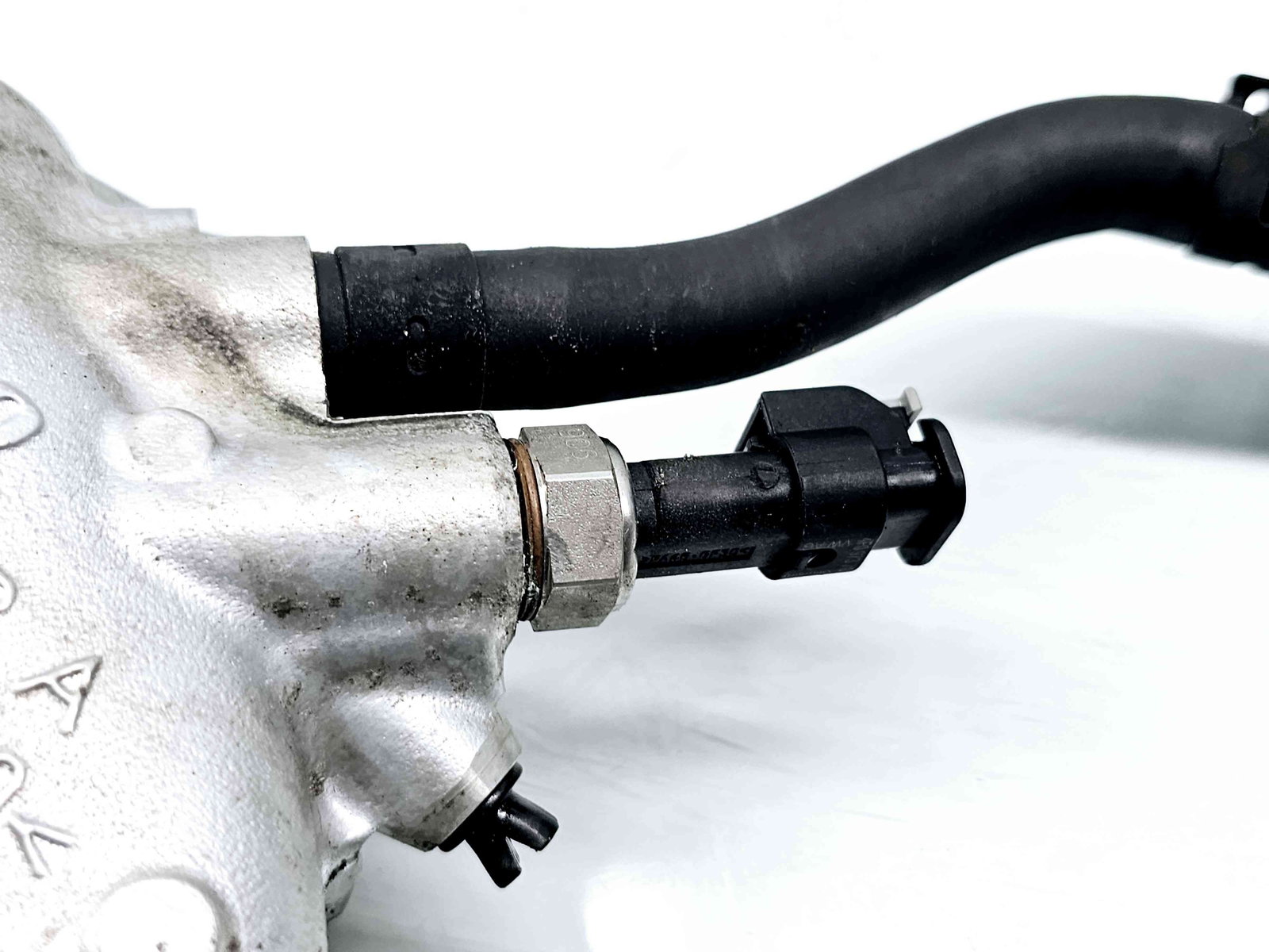 Tub galerie admisie Audi A4 (8W2, B9) [Fabr 2015-2023] 04L128637E 2.0 TDI DEUA 110KW / 150CP - imagine 3