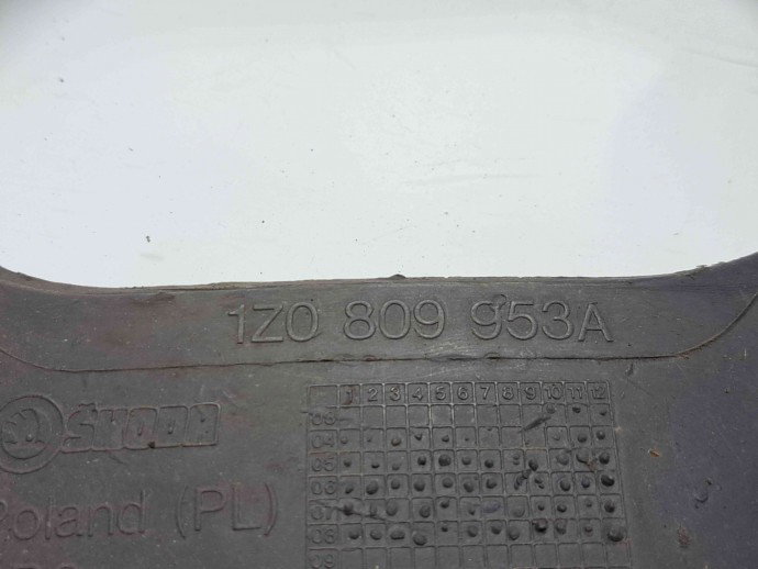 Carenaj roata stanga fata Skoda Octavia 2 Combi (1Z5) [Fabr 2004-2013] 1Z0809953A
