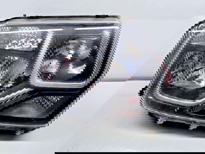  Far dreapta Dacia Duster (PH2, H79) [Fabr 2013-2017] 260101669R