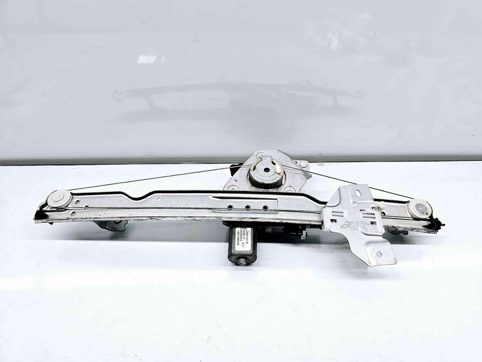 Macara electrica geam dreapta fata Dacia Duster (PH2, H79) [Fabr 2013-2017] 807209251R - imagine 3