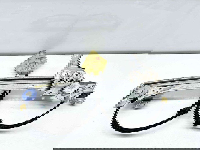 Macara electrica geam dreapta spate Renault Megane 3 (B95) [Fabr 2008-2016] 827200003R