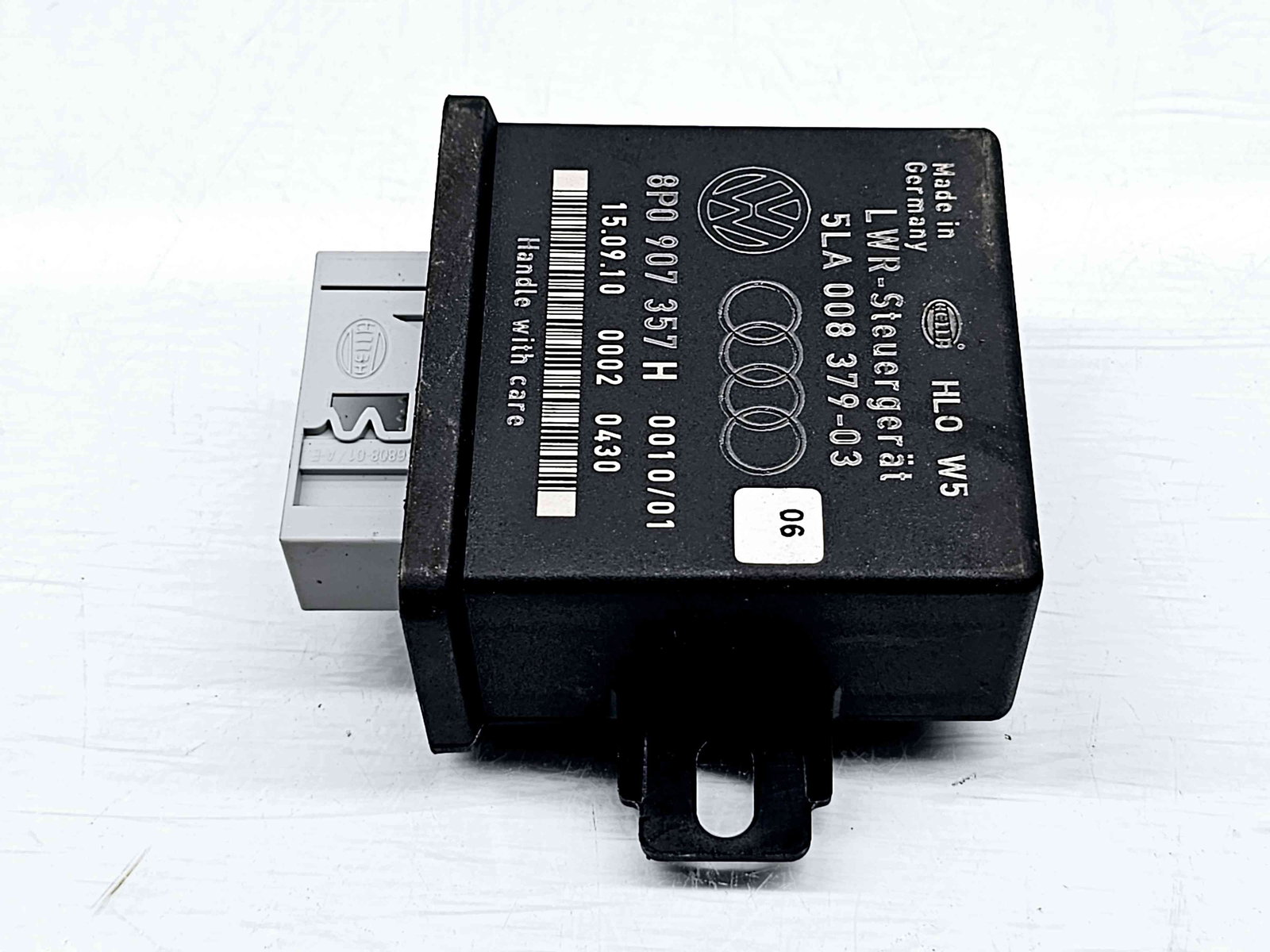 Modul control lumini Audi A6 (4F2, C6) facelift [Fabr 2004-2010] 8P0907357H - imagine 1