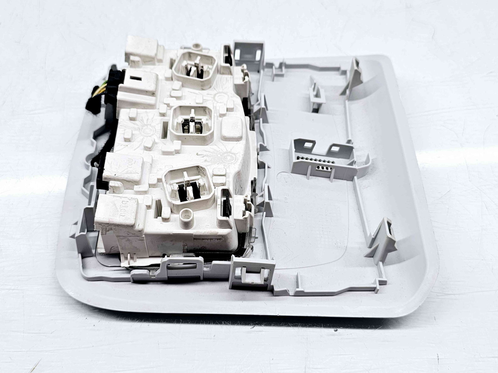 Plafoniera fata Peugeot 208 [Fabr 2012-2024] 9674441377 - imagine 4