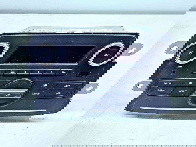  Radio CD Dacia Duster (PH2, H79) [Fabr 2013-2017] 281154137R