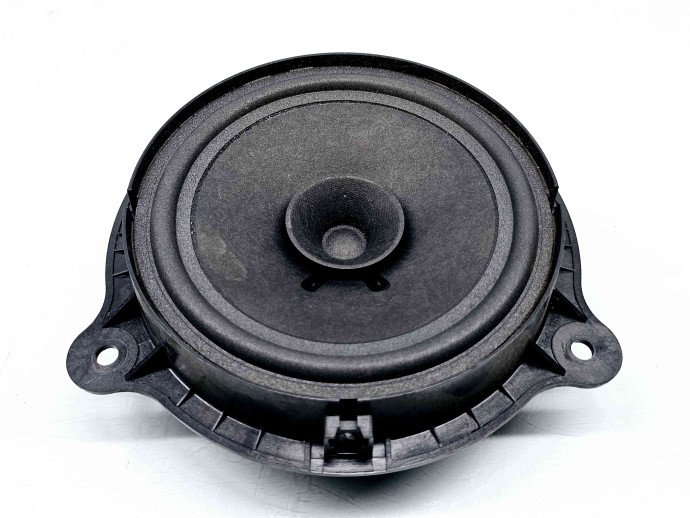  Boxa dreapta spate Nissan Qashqai [Fabr 2007-2014] OEM