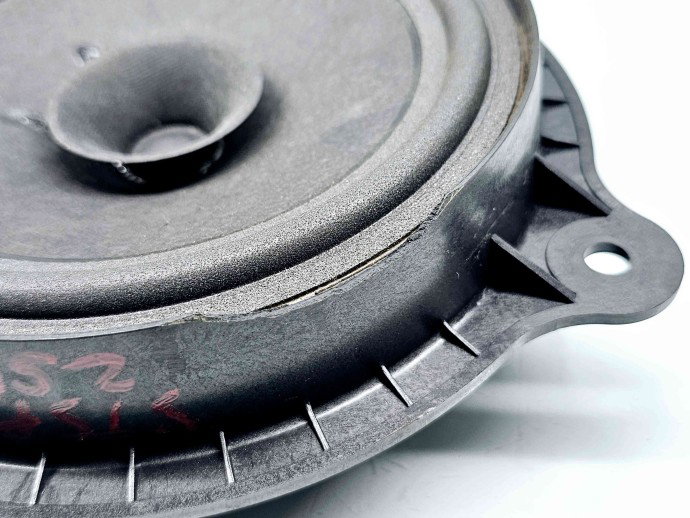  Boxa stanga spate Nissan Qashqai [Fabr 2007-2014] OEM