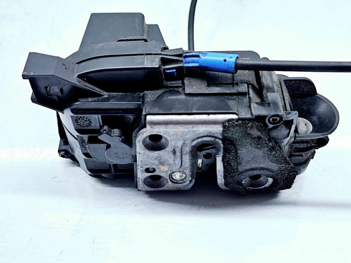 Broasca usa stanga fata Renault Megane 3 (B95) [Fabr 2008-2016] 305030002R