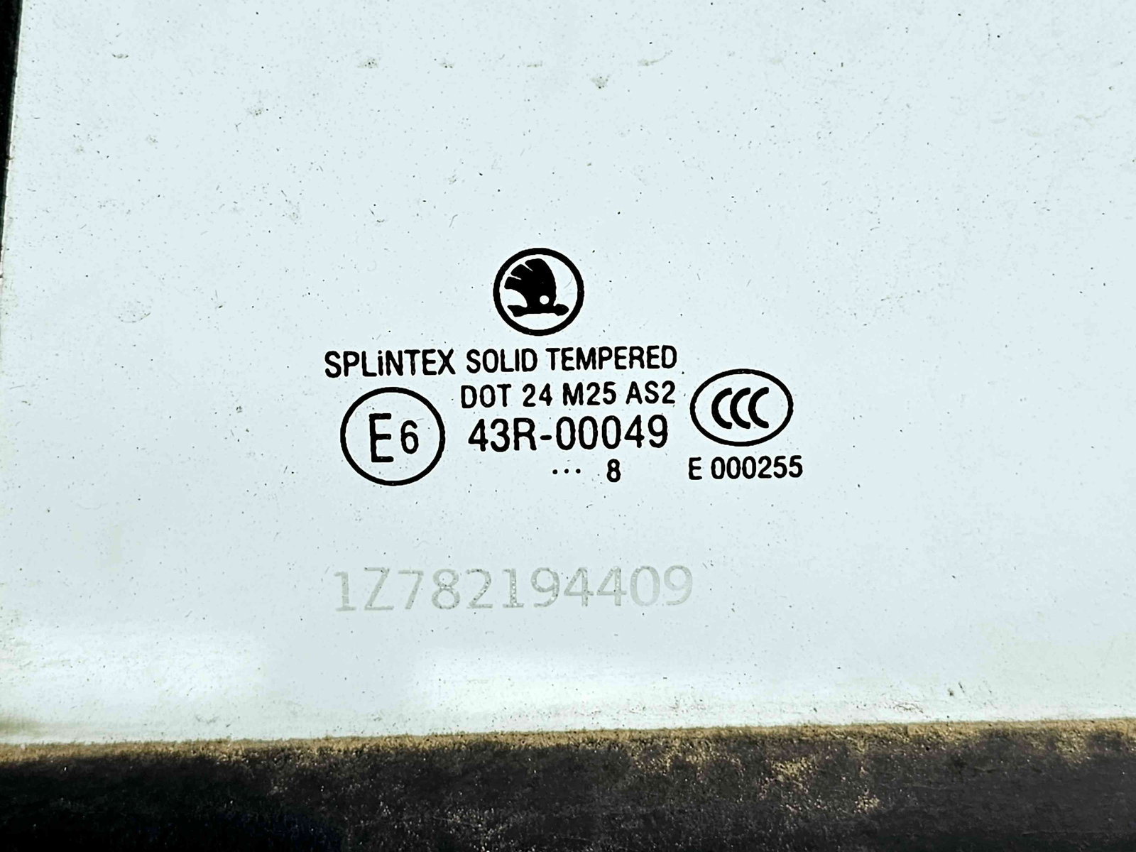 Geam fix usa stanga spate Skoda Octavia 2 Combi (1Z5) [Fabr 2004-2013] OEM - imagine 2