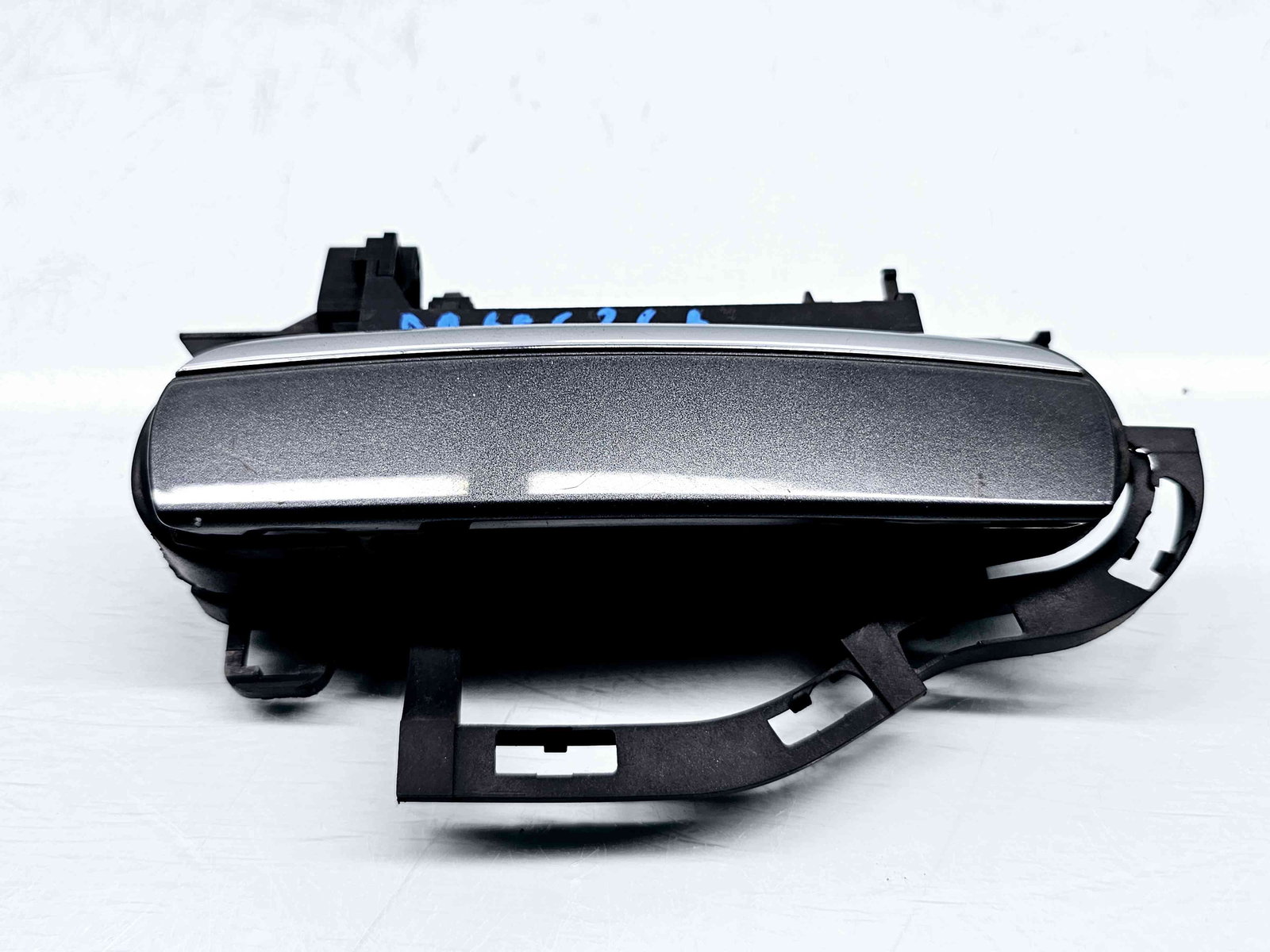 Maner usa dreapta spate Audi A6 (4F2, C6) facelift [Fabr 2004-2010] LZ7S - imagine 1