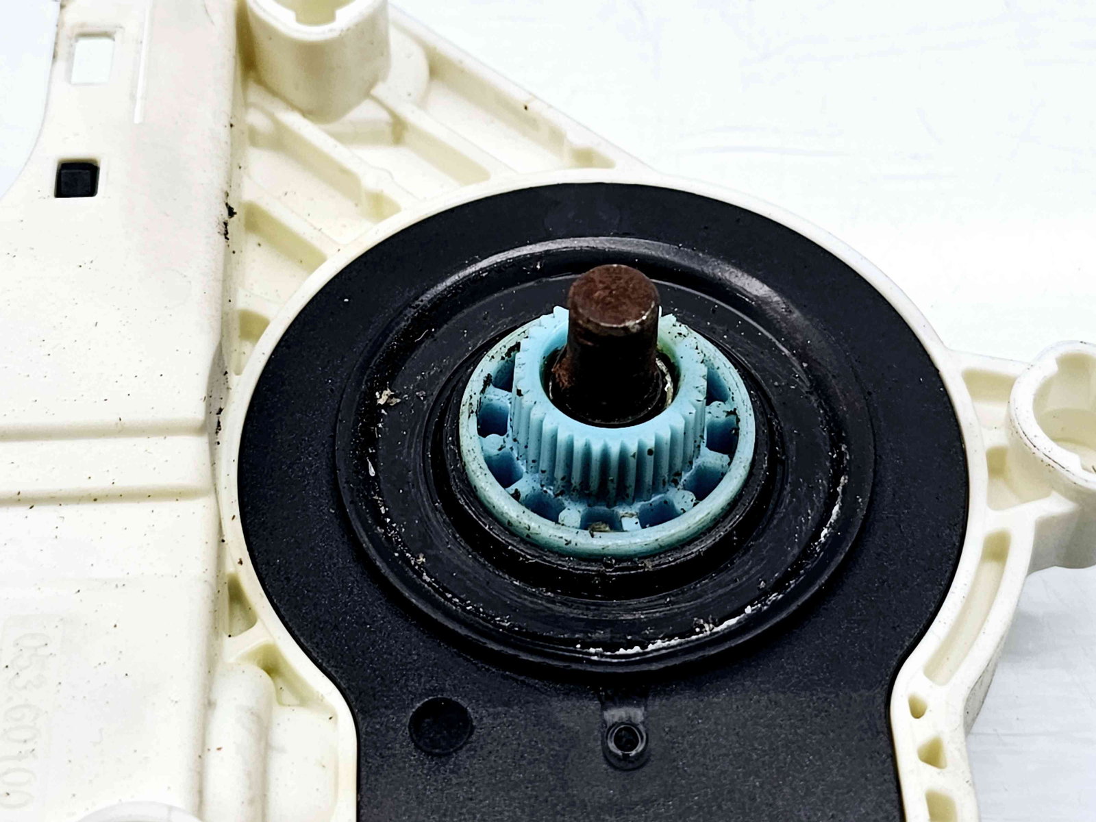 Motoras geam stanga fata Audi A6 (4F2, C6) facelift [Fabr 2004-2010] 8K0959801A - imagine 3