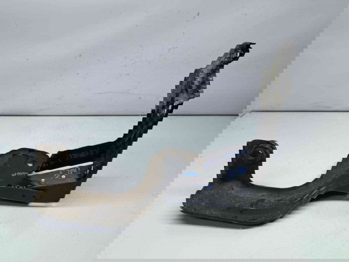 Suport radiator intercooler dreapta Audi A6 (4F2, C6) [Fabr 2004-2010] 4F0145814 2.7 TDI BPP  