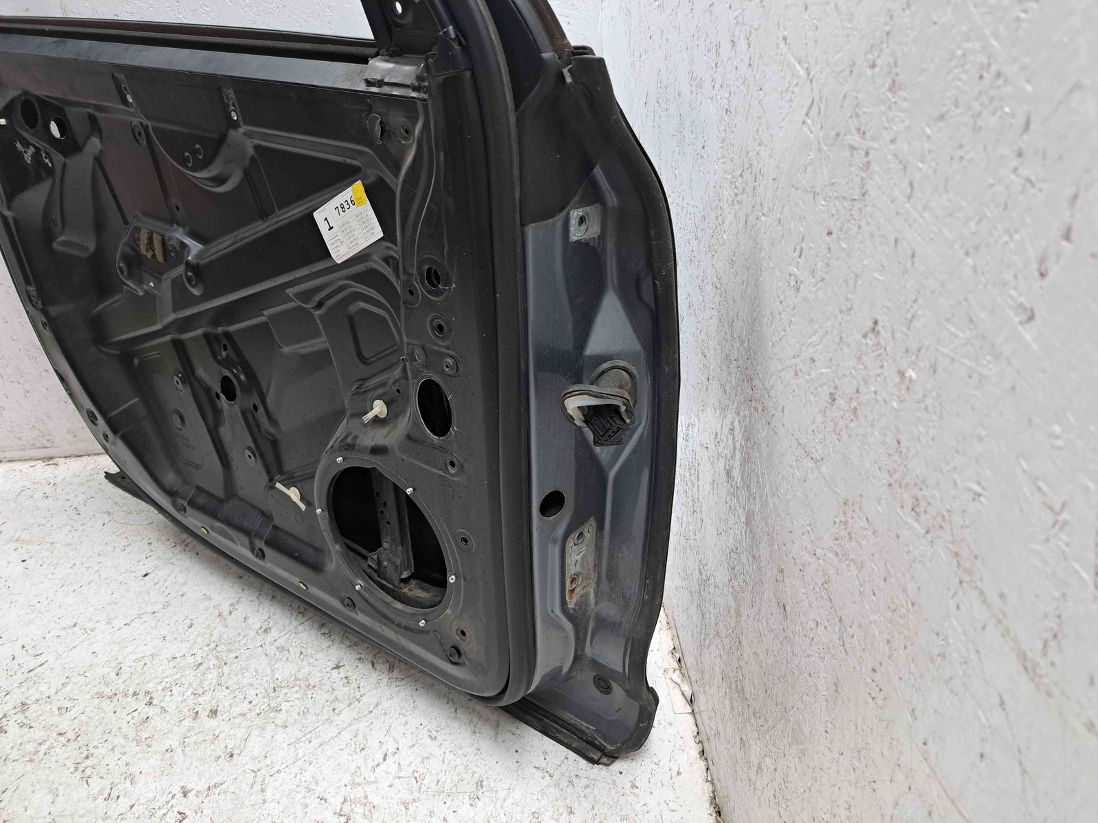 Usa stanga fata Volkswagen Touareg (7LA, 7L6) [Fabr 2003-2010] LD7Z - imagine 7