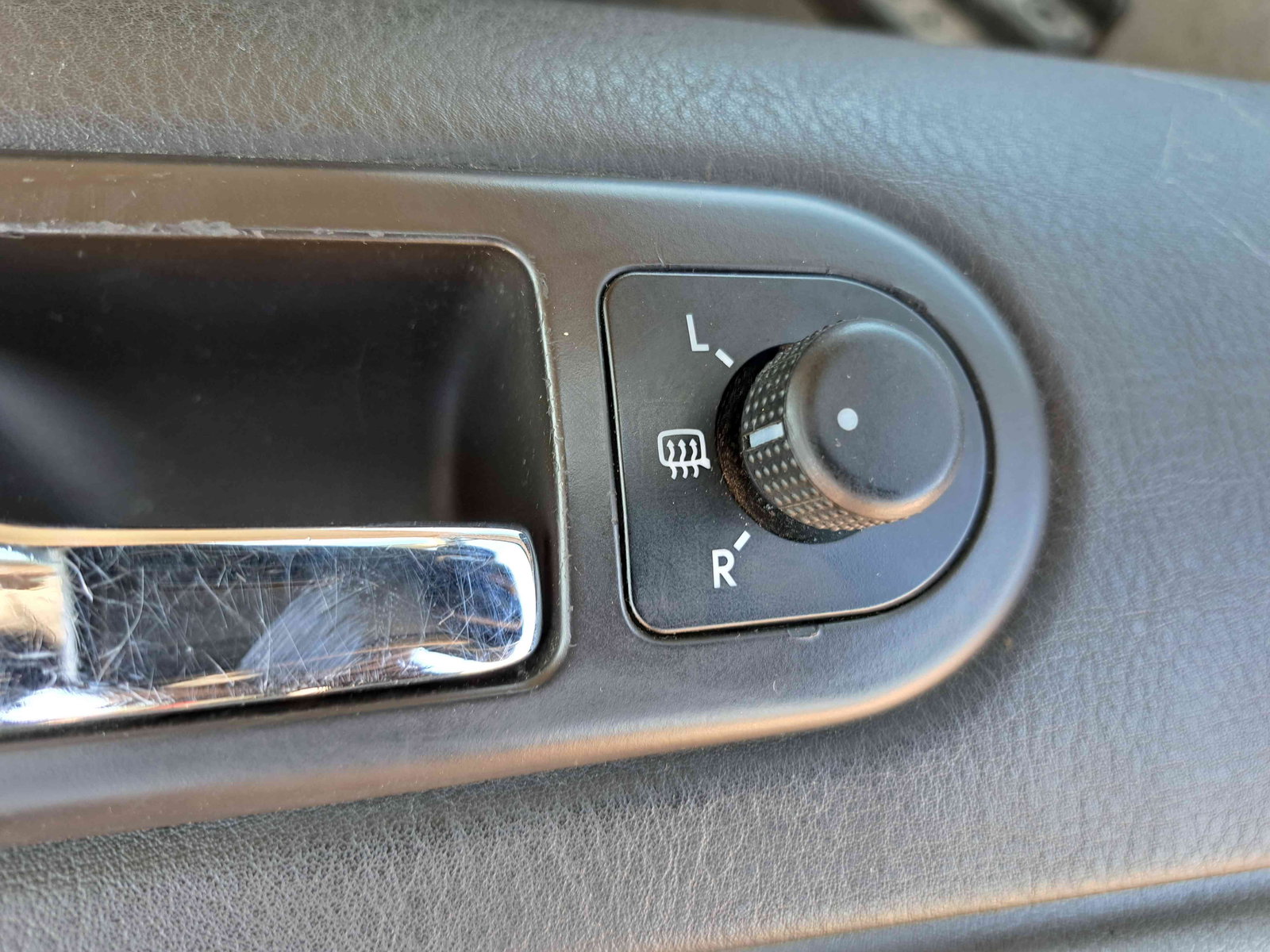 Buton reglaj oglinzi Volkswagen Passat B5 (3B5) Variant [Fabr 1997-2000] OEM - imagine 2