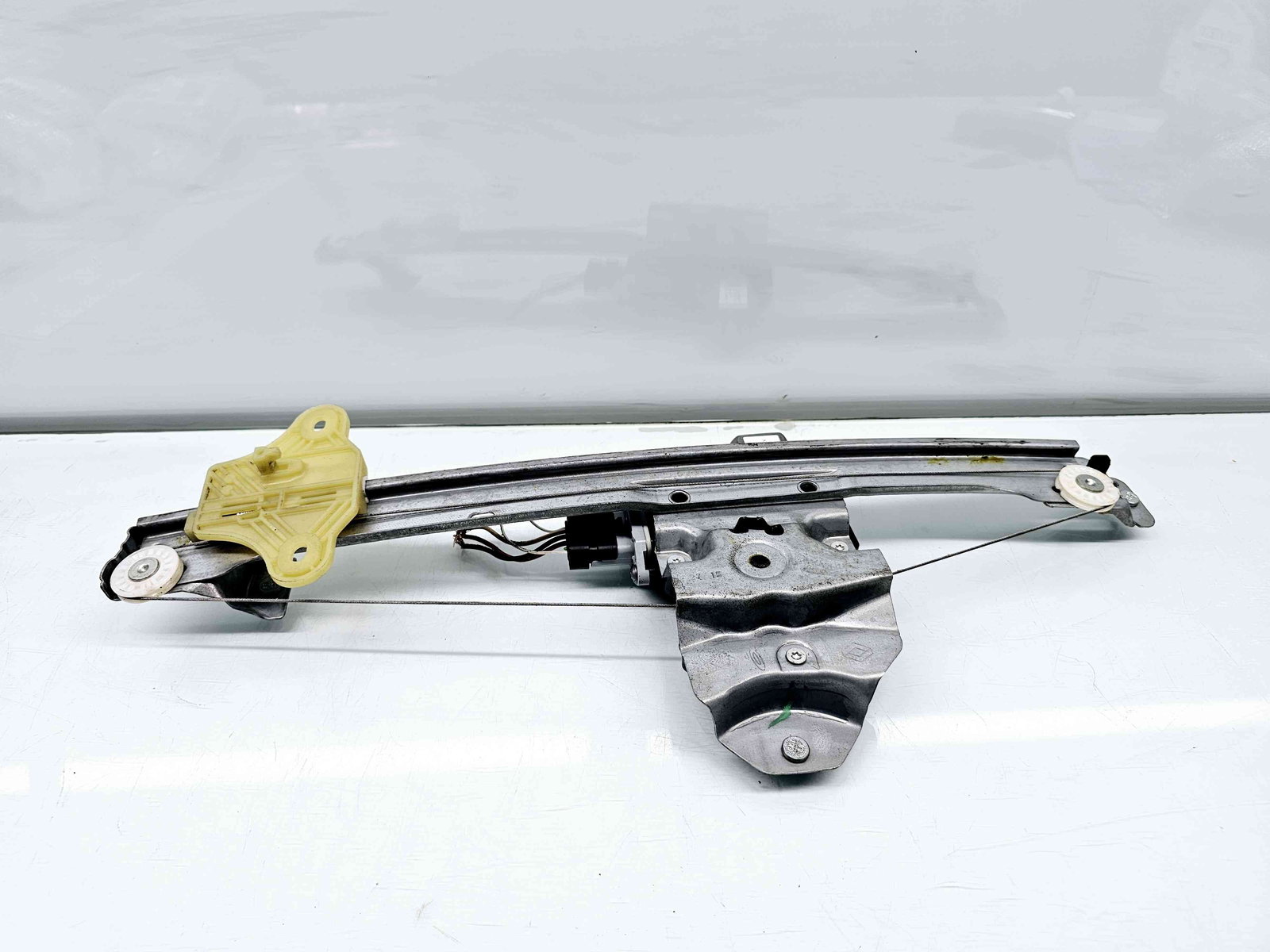 Macara electrica geam dreapta fata Renault Clio 4 (B98) Hatchback [Fabr 2012-2020] 807202602R - imagine 5