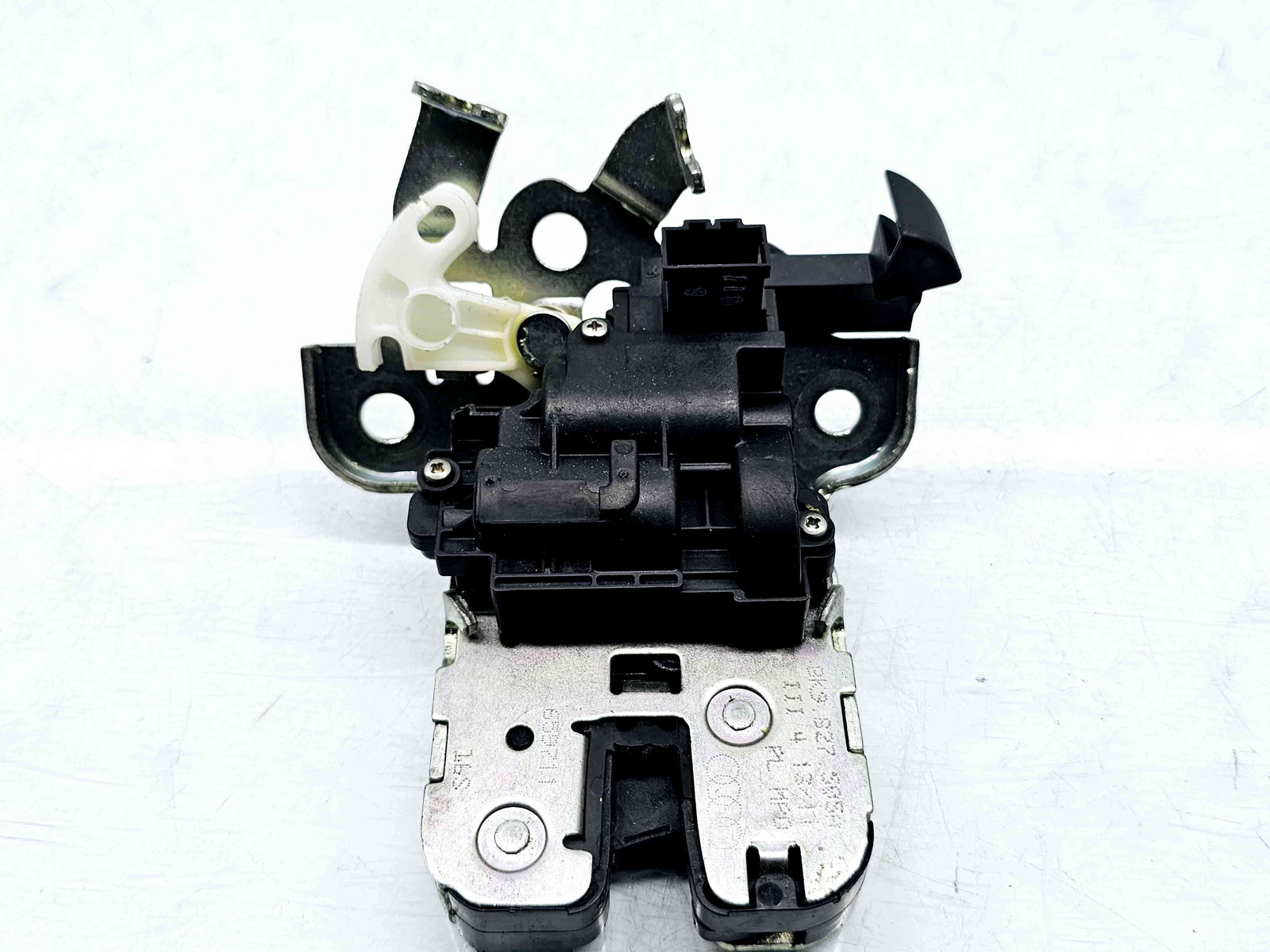 Broasca haion Audi A1 (8X1) [Fabr 2010-2018] 8K9827505A - imagine 2