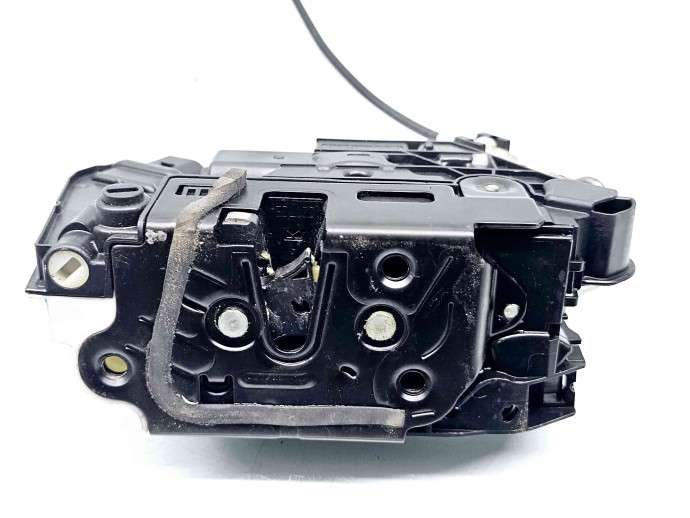 Broasca usa stanga spate Volkswagen Passat CC (358) Facelift [Fabr 2012-2016] 5N0839015G