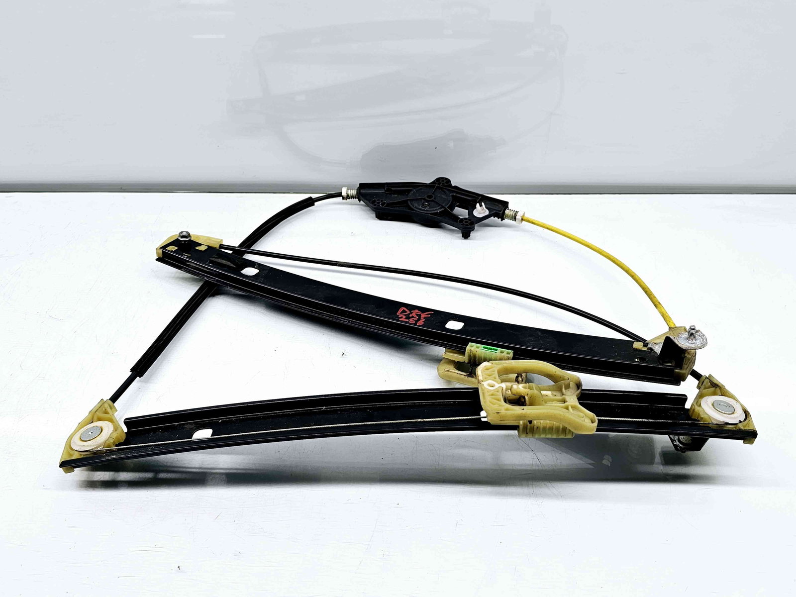 Macara electrica geam dreapta fata Audi A4 (8W2, B9) [Fabr 2015-2023] 8W0837462 - imagine 4