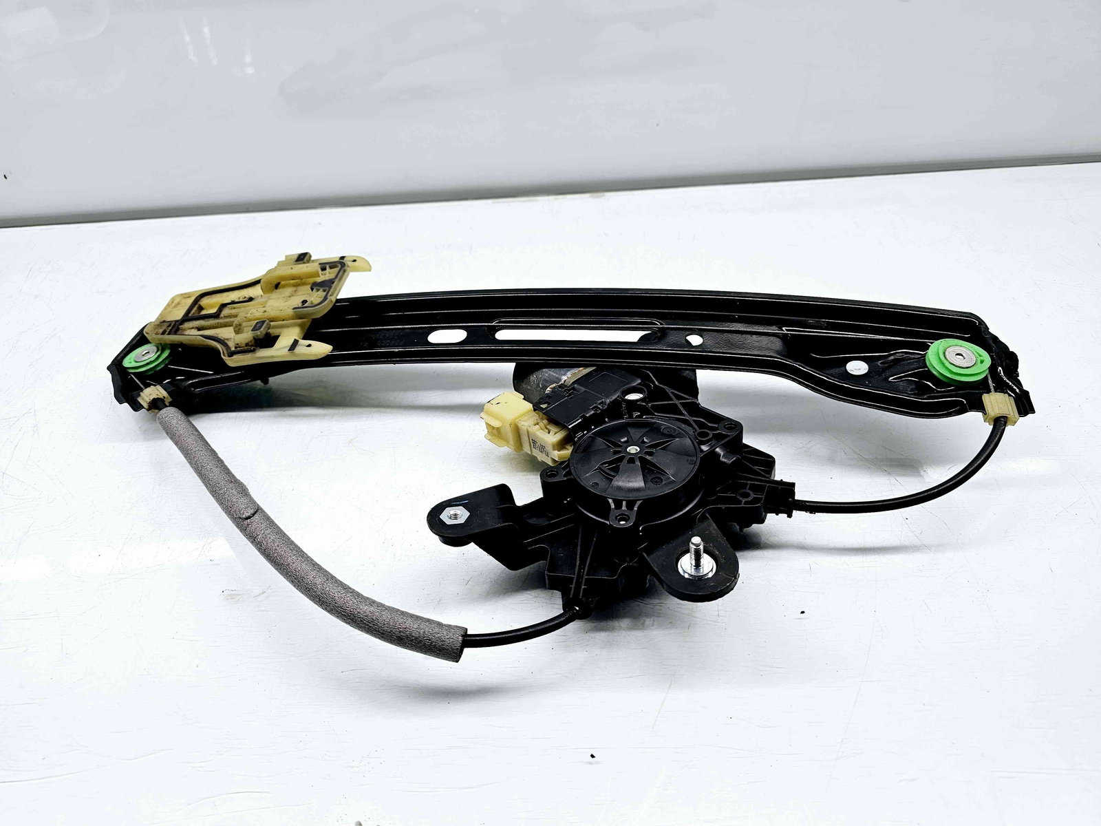 Macara electrica geam dreapta spate Ford Mondeo 5 Sedan [Fabr 2014-2022] OEM - imagine 2