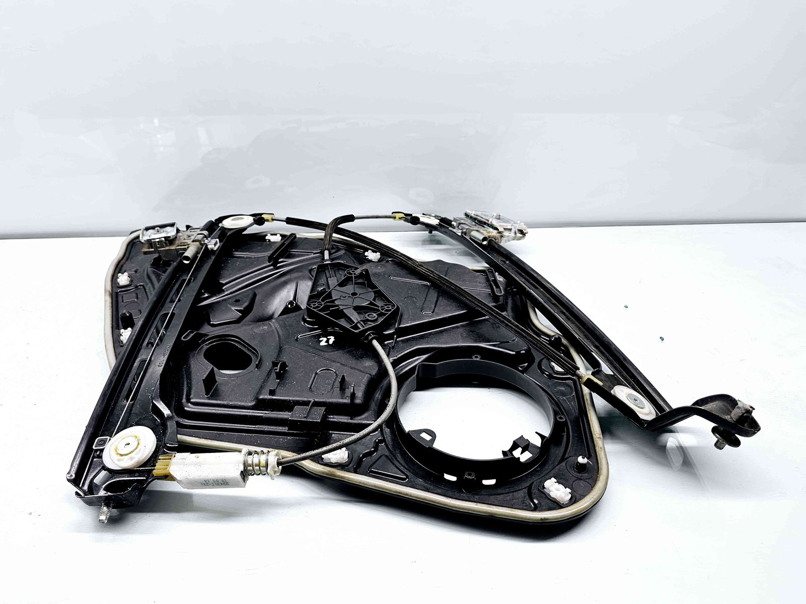 Macara electrica geam dreapta spate Volkswagen Passat CC (358) Facelift [Fabr 2012-2016] 3C8839756D - imagine 4