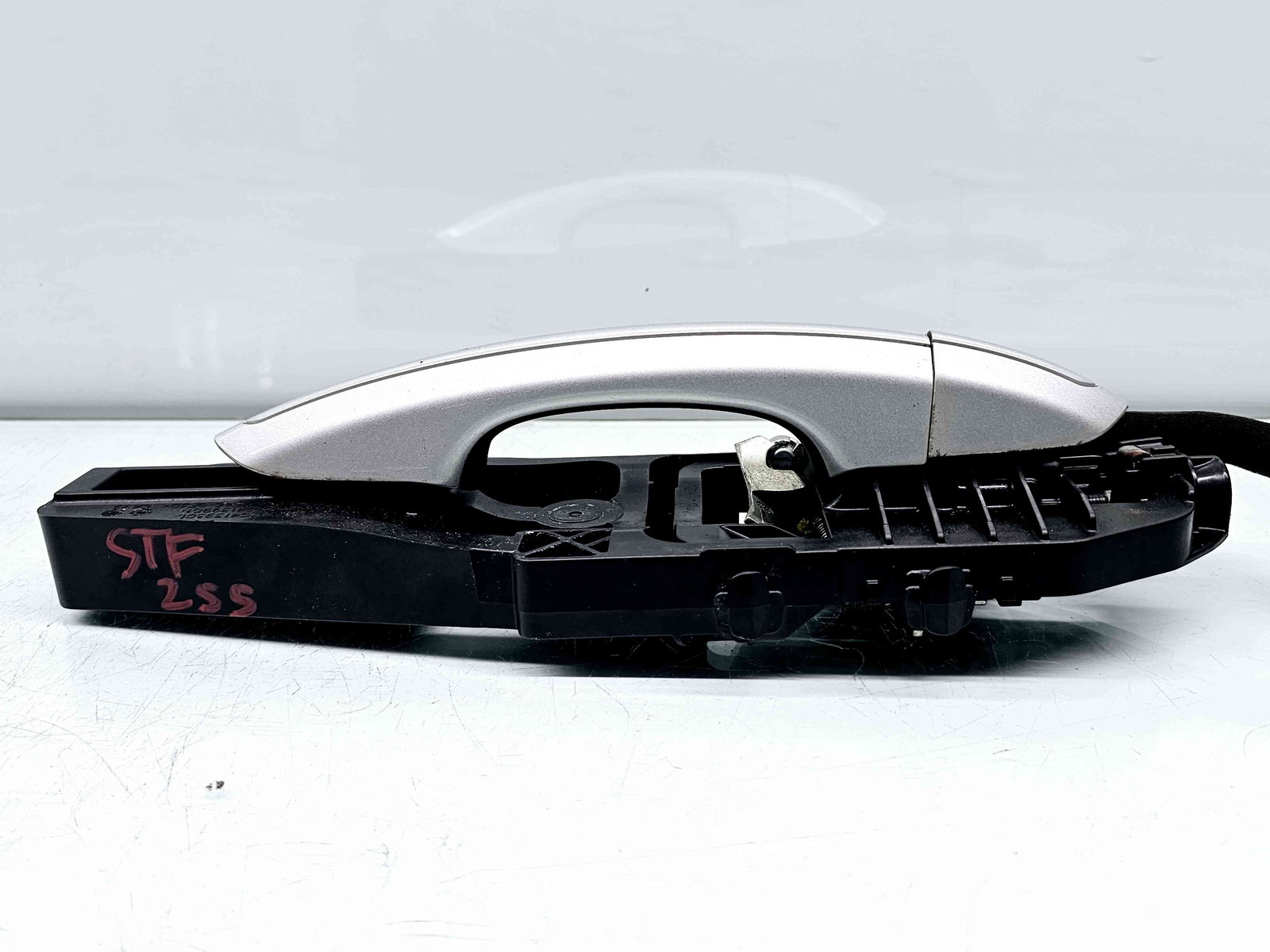 Maner usa stanga fata Ford Mondeo 5 Sedan [Fabr 2014-2022] Moondust Silver Metc - imagine 2