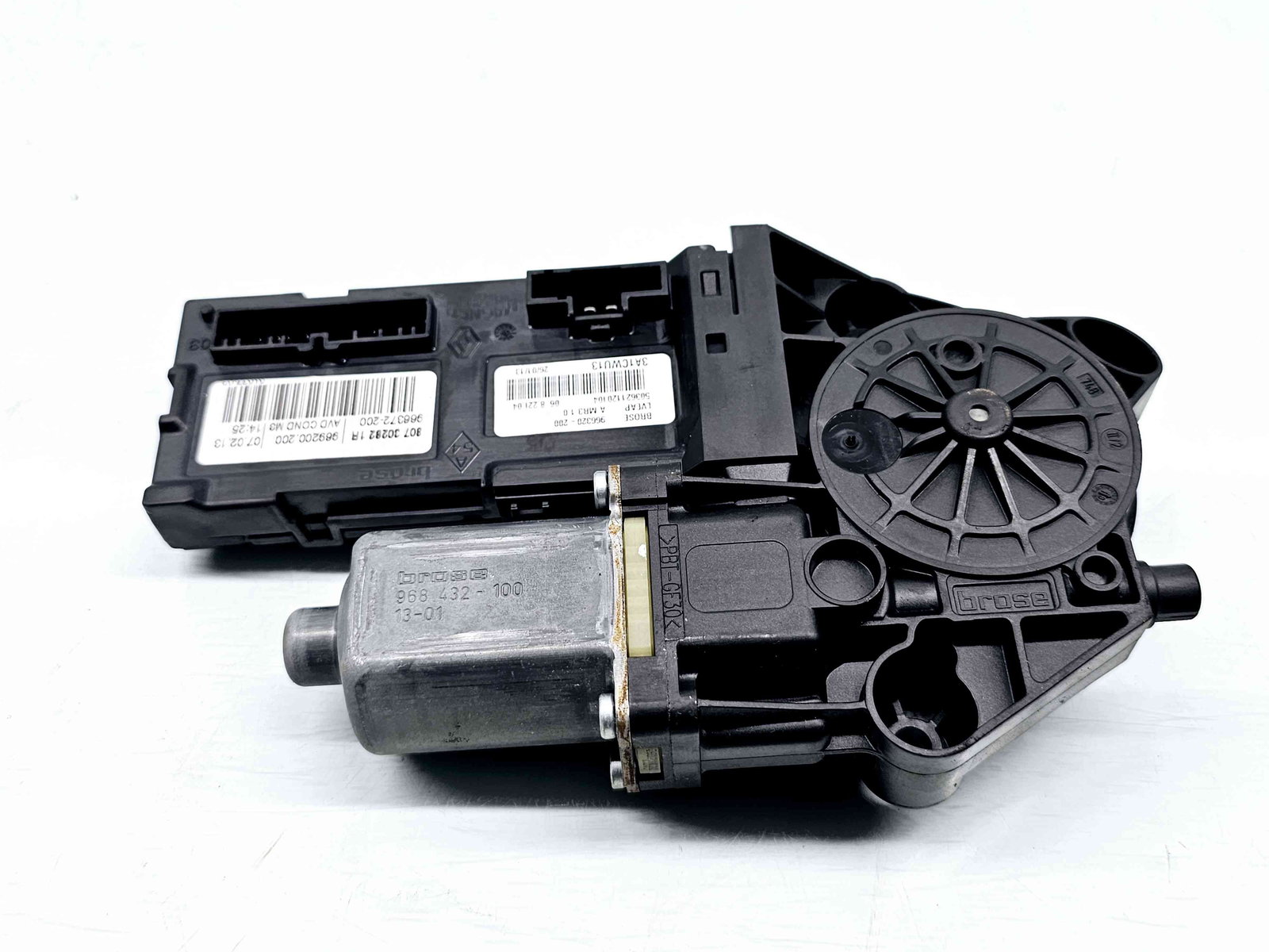 Motoras geam dreapta fata Renault Megane 3 Combi [Fabr 2008-2015] 0130822478 n 807302821R - imagine 2