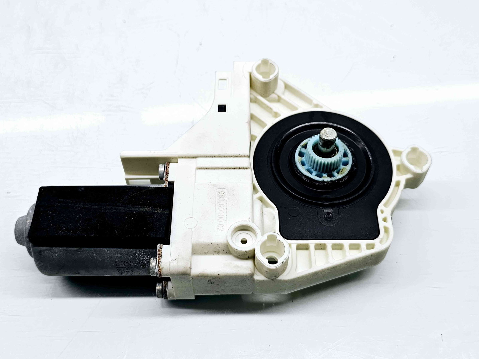 Motoras geam stanga fata Audi A5 Sportback (8TA) [Fabr 2009-2015] 8T0959801B - imagine 2