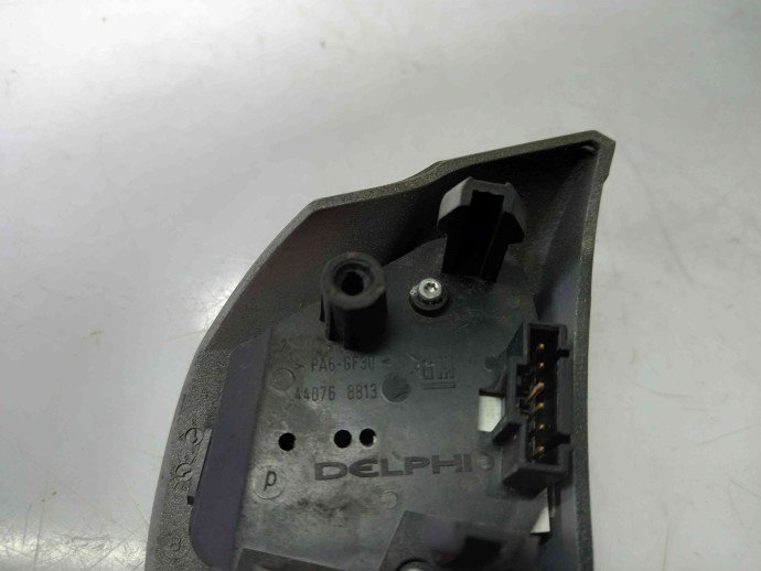 Buton comenzi volan Opel Zafira B 1.9 440768813 2006-2011