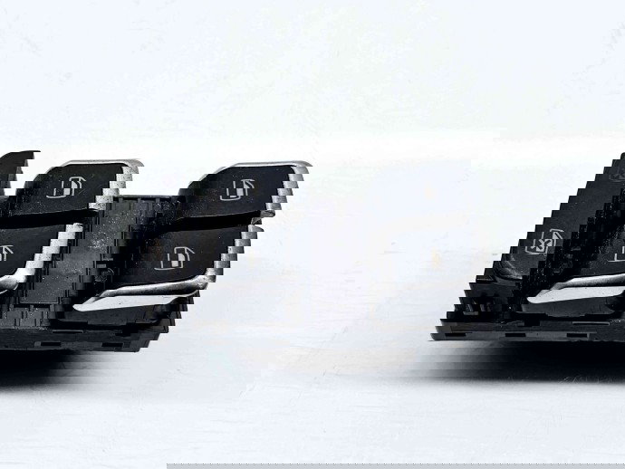  Butoane comanda geamuri sofer AUDI Q5 (8RB) [ Fabr 2008-2016] 8K0959851F