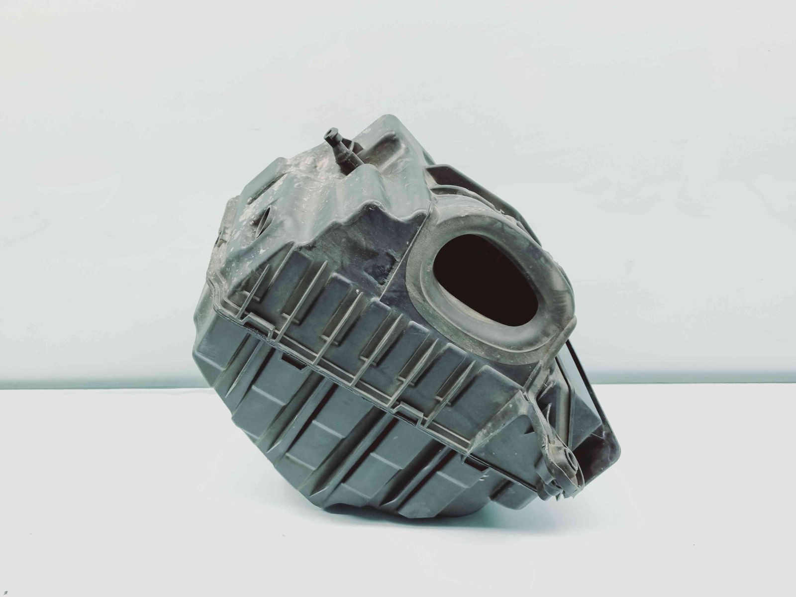 Carcasa filtru aer Renault Megane 3 [Fabr 2008-2015] 8200947663A 1.5 DCI K9K832 78KW / 106CP 1.5 DCI K9K832 78KW / 106CP - imagine 4