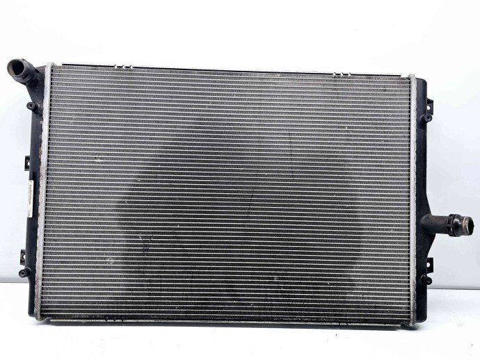 Radiator apa Volkswagen Passat CC (357) [Fabr 2008-2012] 3C0121253AR 2.0 TDI CFFB 103KW / 140CP 2.0 TDI CFFB 103KW / 140CP